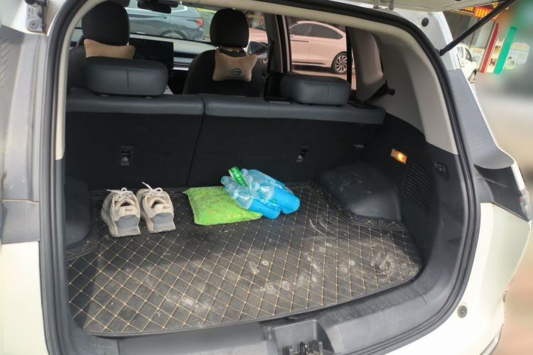 Used AION Y 2023 Plus 510 Enjoy Edition Trunk