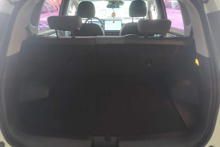 Used AION Y 2023 Plus 510 Enjoy Edition Trunk