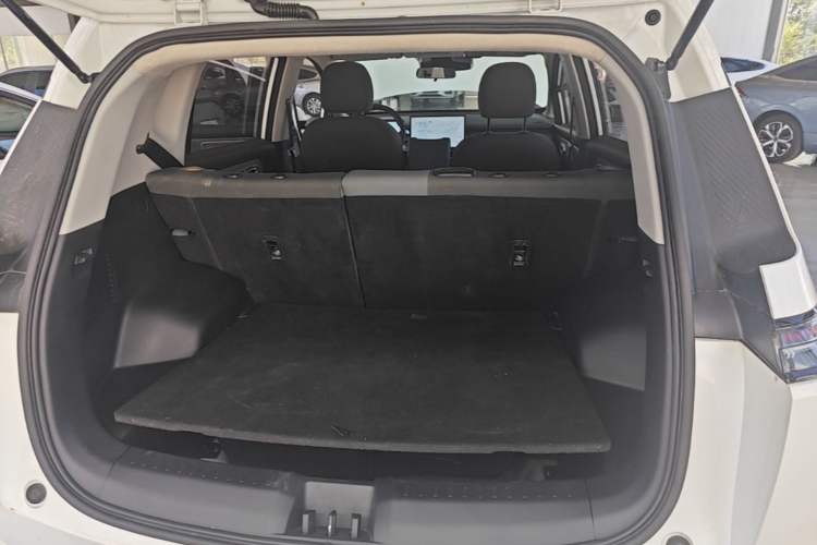 Used AION Y 2023 Plus 610 Enjoy Edition Trunk