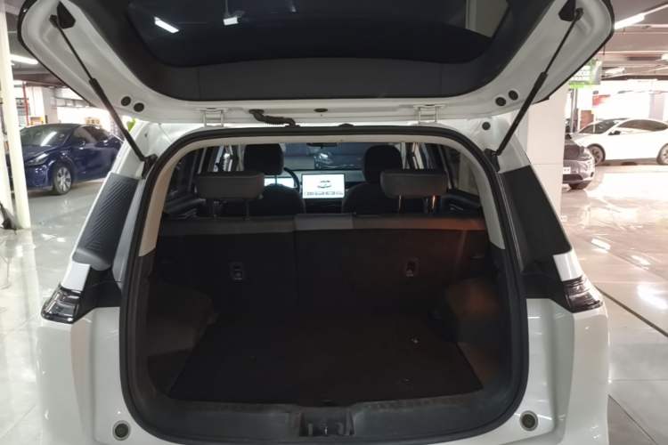 Used AION Y 2023 Plus 510 Enjoy Edition Trunk