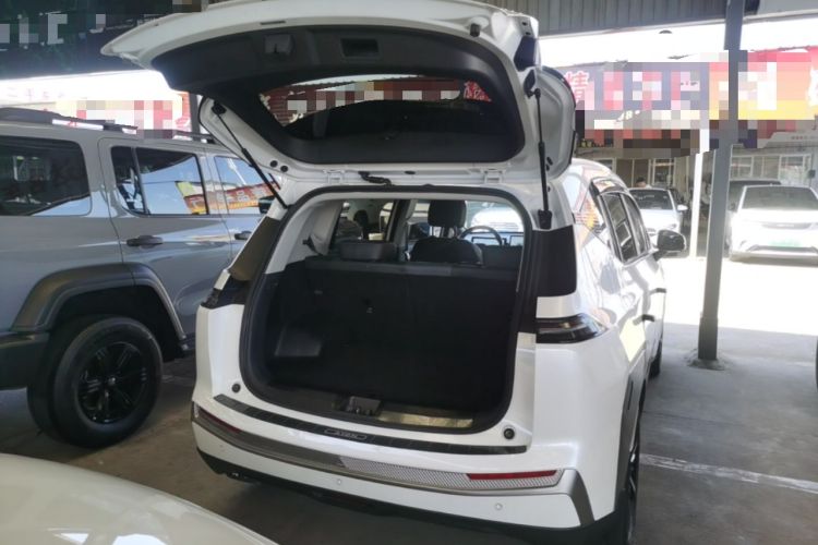 Used AION Y 2023 Plus 510 Smart Edition Trunk