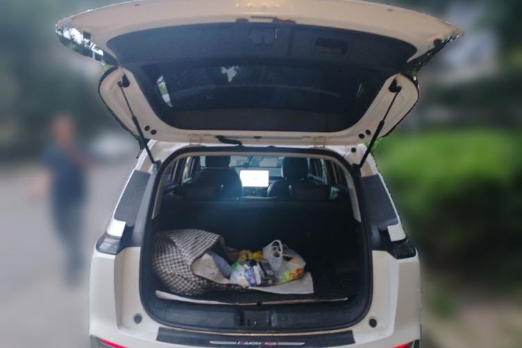 Used AION Y 2023 Younger Star Edition Trunk