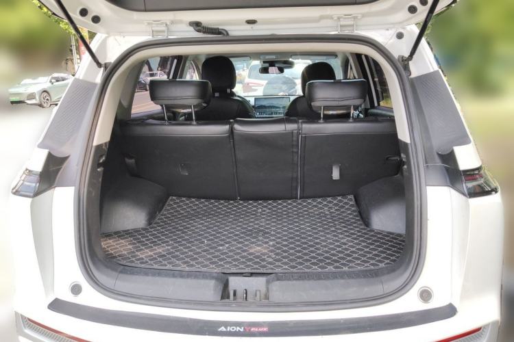 Used AION Y 2023 Plus 610 Enjoy Edition Trunk