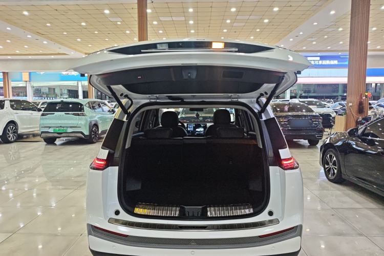 Used AION Y 2023 Plus 610 Smart Edition Ternary Lithium Trunk