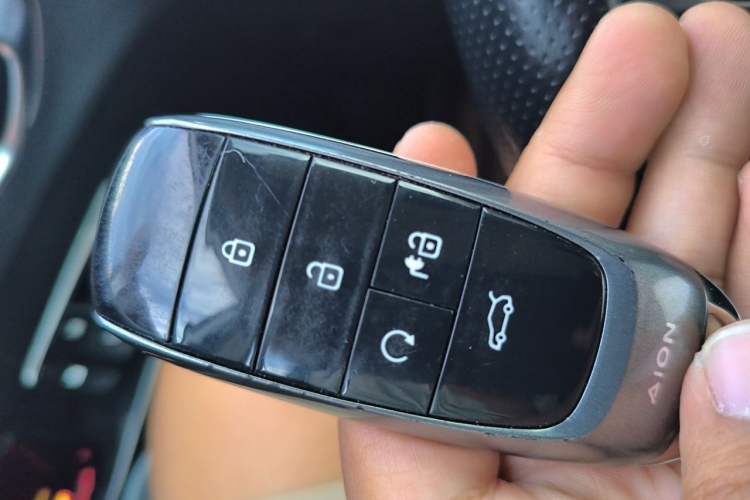 Used AION Y 2023 Younger Vehicle Key
