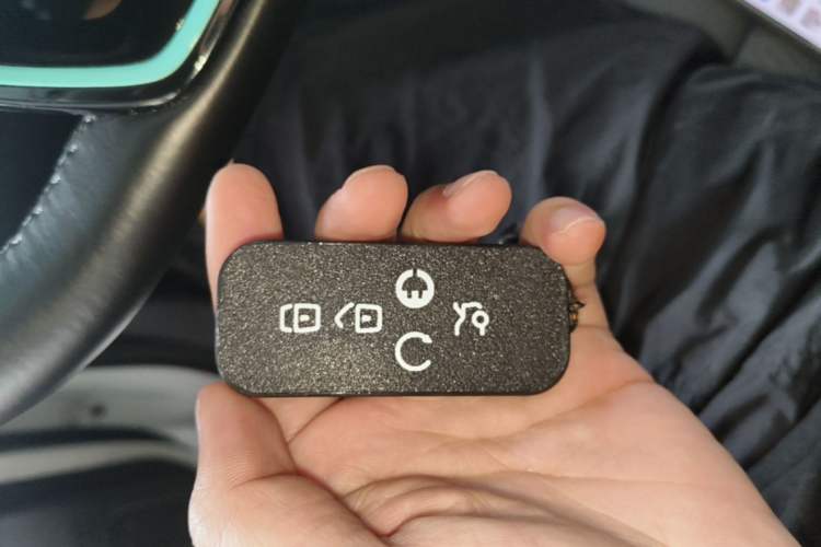 Used AION Y 2023 Plus 610 Smart Edition Ternary Lithium Vehicle Key