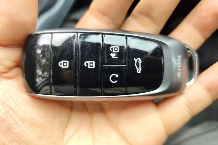 Used AION Y 2023 Plus 510 Smart Edition Vehicle Key