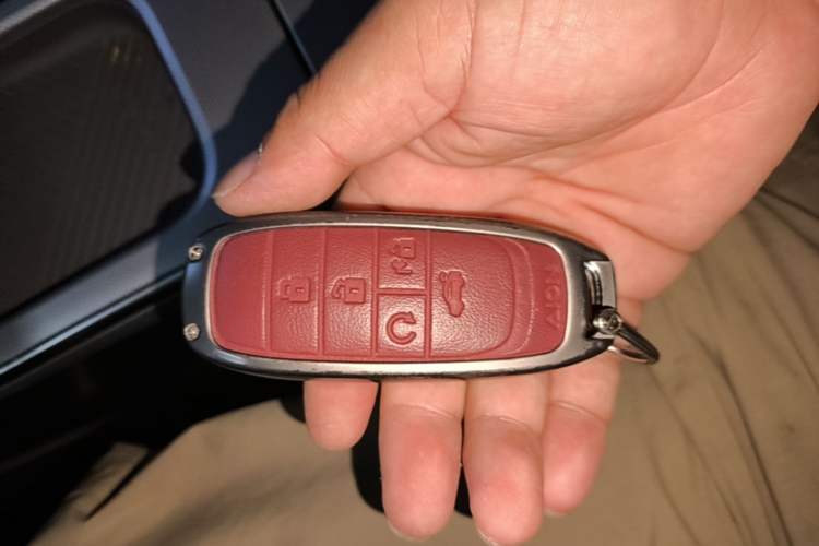 Used AION Y 2023 Younger Star Edition Vehicle Key