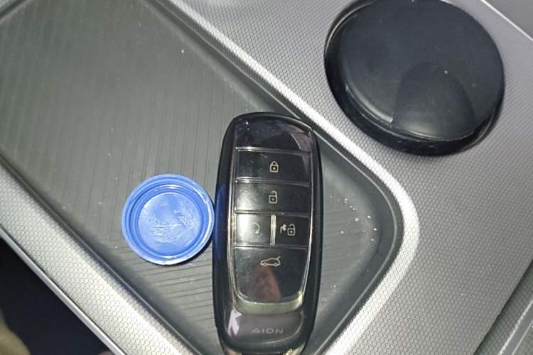 Used AION Y 2023 Younger Vehicle Key