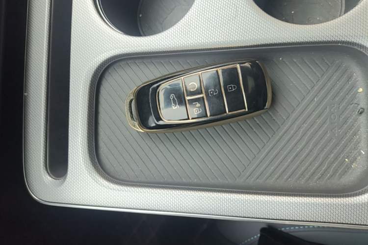 Used AION Y 2023 Plus 510 Smart Edition Vehicle Key