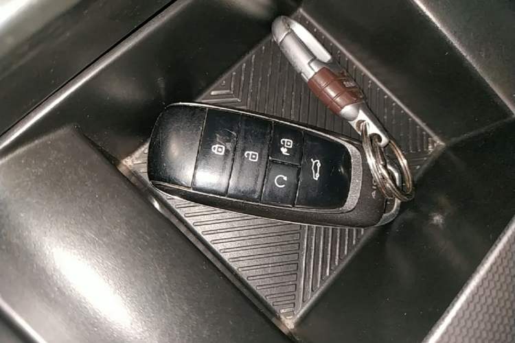 Used AION Y 2023 Younger Star Edition Vehicle Key
