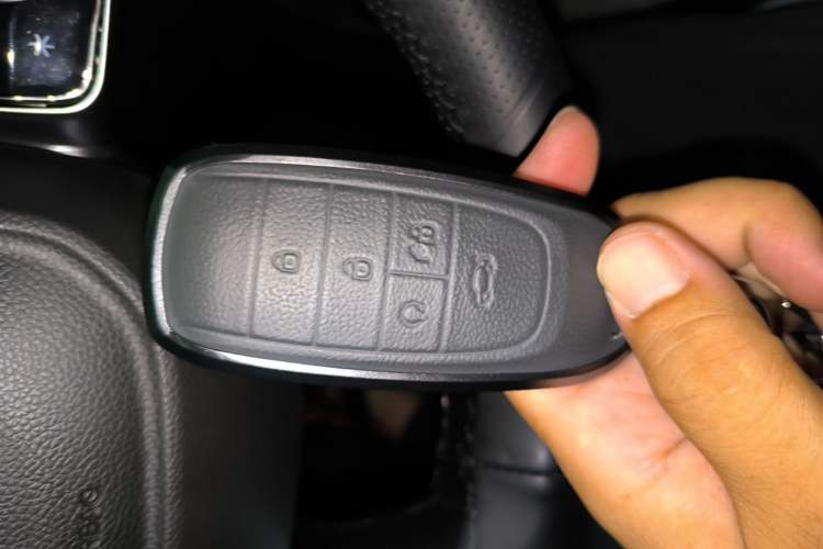 Used AION Y 2023 Plus 510 Smart Edition Vehicle Key