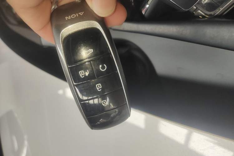 Used AION Y 2023 Plus 510 Smart Edition Vehicle Key