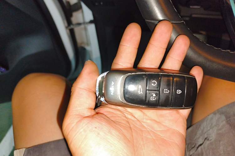 Used AION Y 2023 Younger Vehicle Key