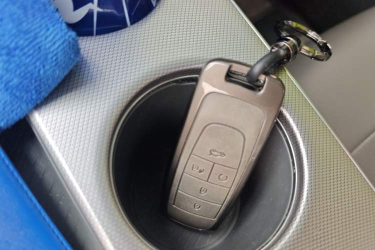 Used AION Y 2023 Younger Vehicle Key