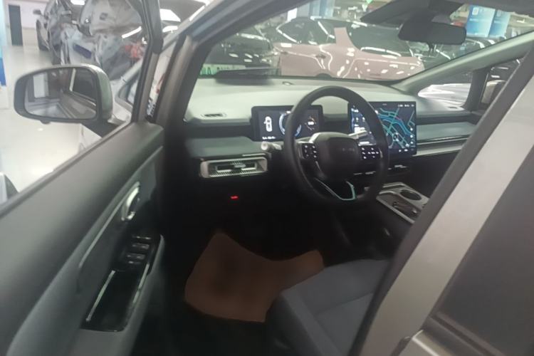 Used AION Y 2023 Plus 510 Enjoy Edition Driver Seat
