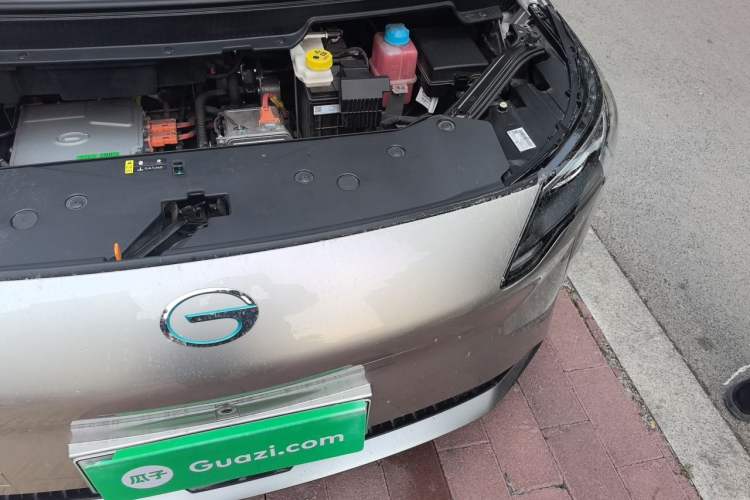 Used AION Y 2023 Plus 510 Smart Edition Engine Bay Left