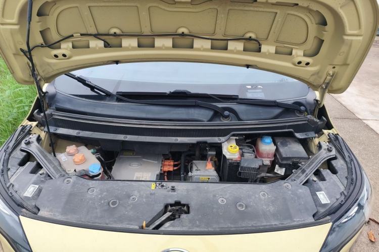 Used AION Y 2023 Plus 510 Smart Edition Engine Bay