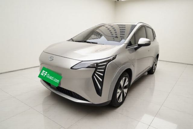 Used AION Y 2023 Younger