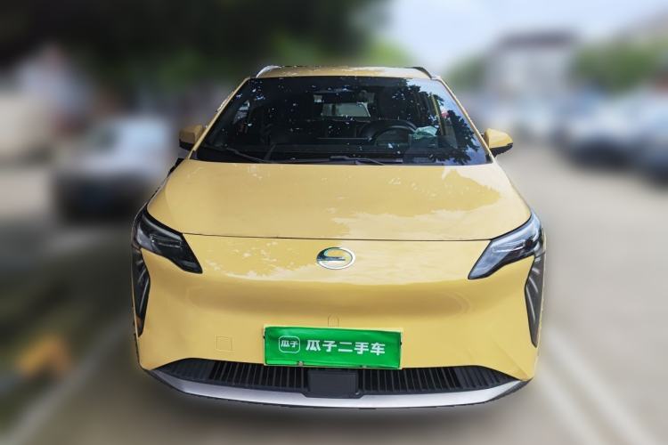 Used AION Y 2023 Plus 510 Enjoy Edition Front
