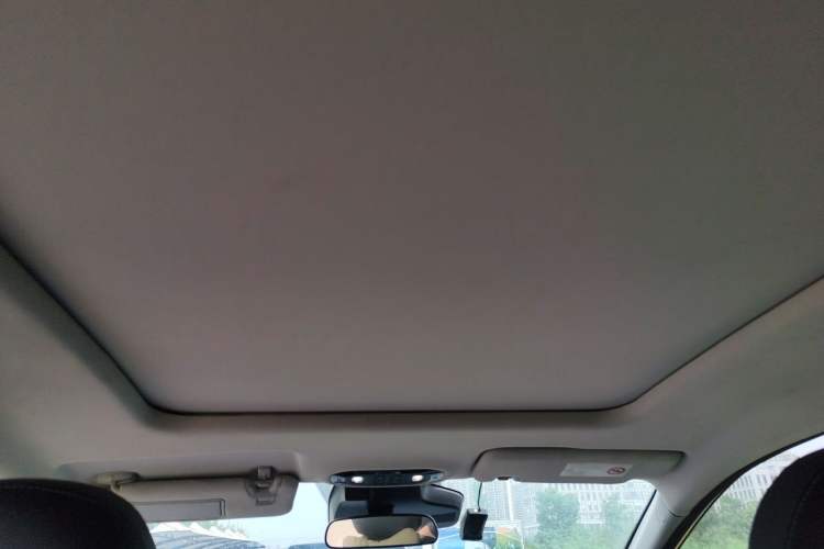 Used AION Y 2023 Plus 510 Smart Edition Headliner