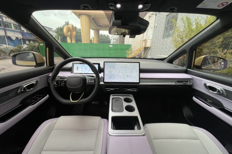 Used AION Y 2023 Plus 610 Smart Edition Ternary Lithium Interior 2