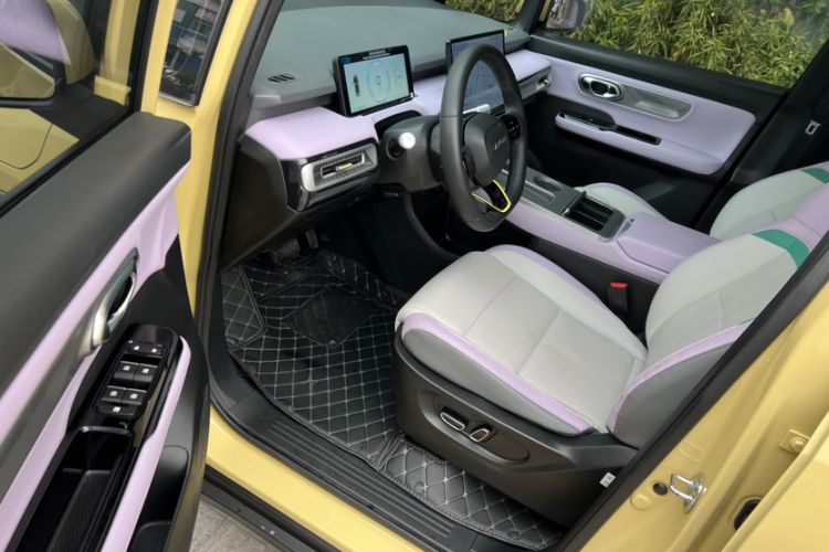 Used AION Y 2023 Plus 610 Smart Edition Ternary Lithium Interior 8