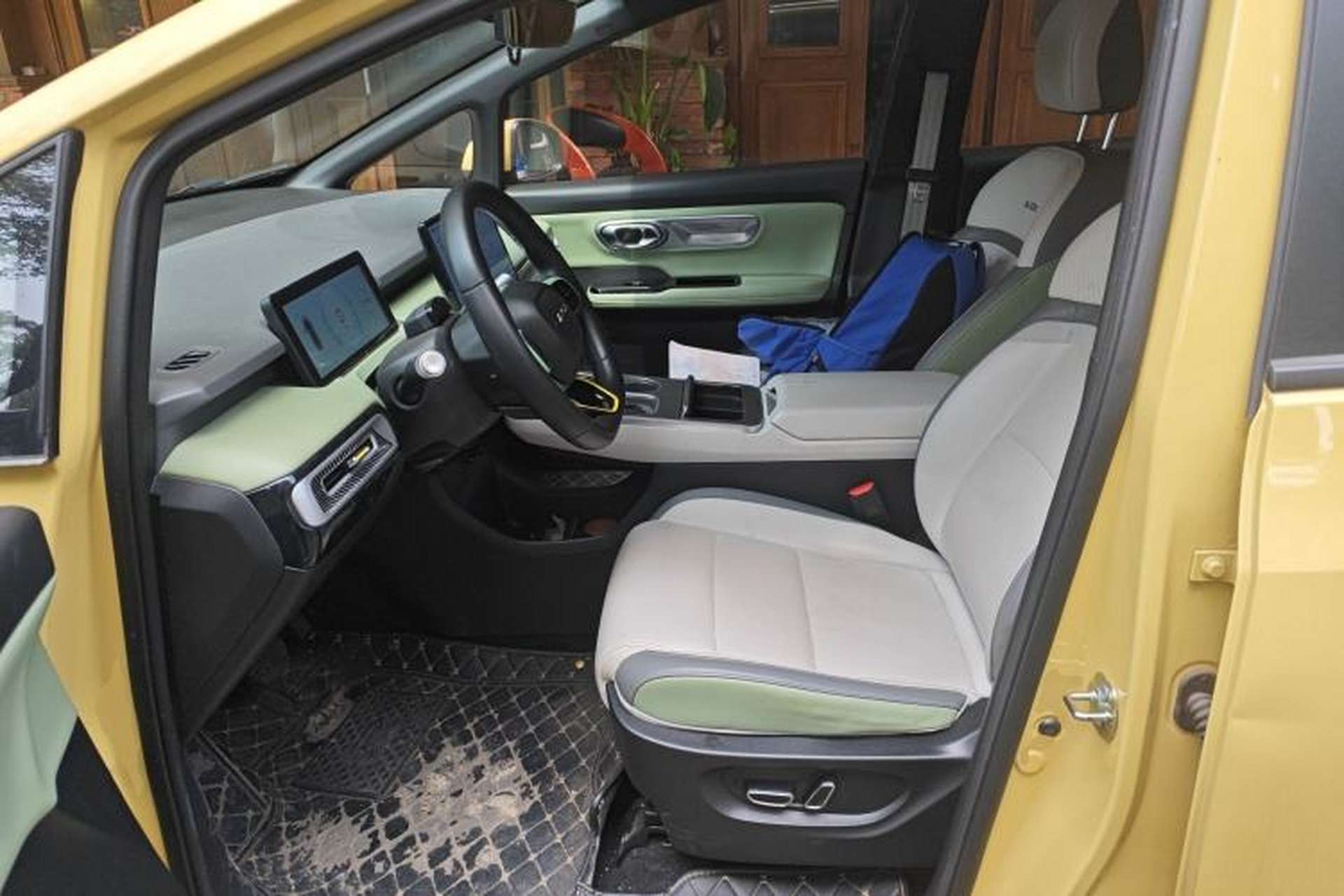 Used AION Y 2023 Plus 510 Enjoy Edition Left Front Seat