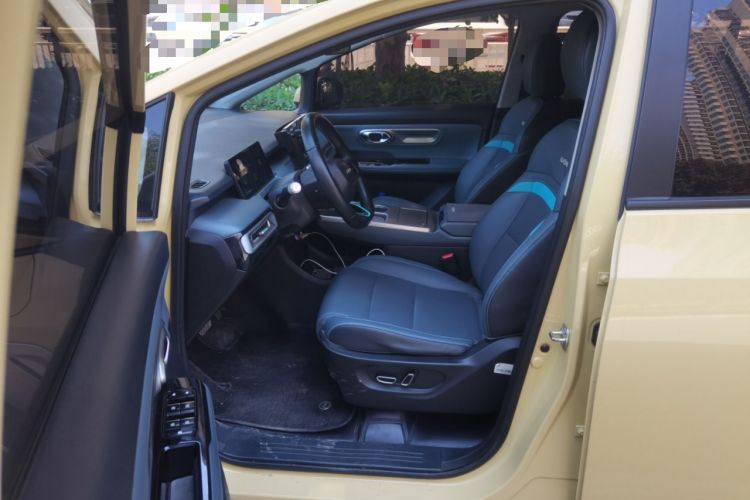 Used AION Y 2023 Plus 510 Smart Edition Left Front Seat