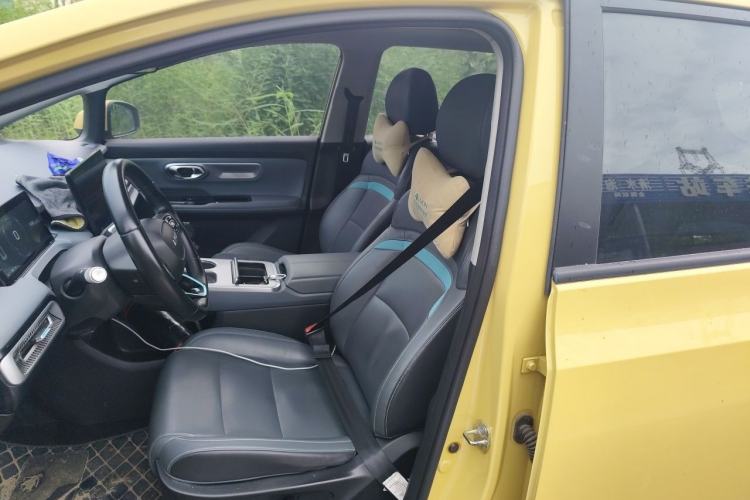 Used AION Y 2023 Plus 510 Smart Edition Left Front Seat