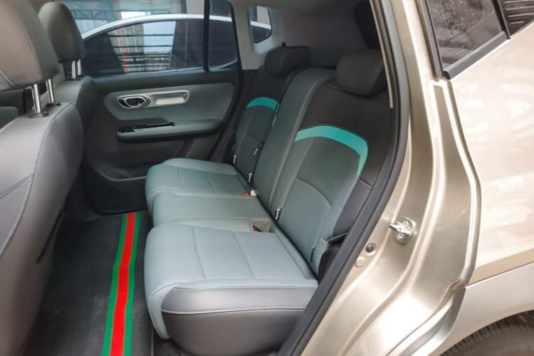Used AION Y 2023 Younger Star Edition Left Rear Seat