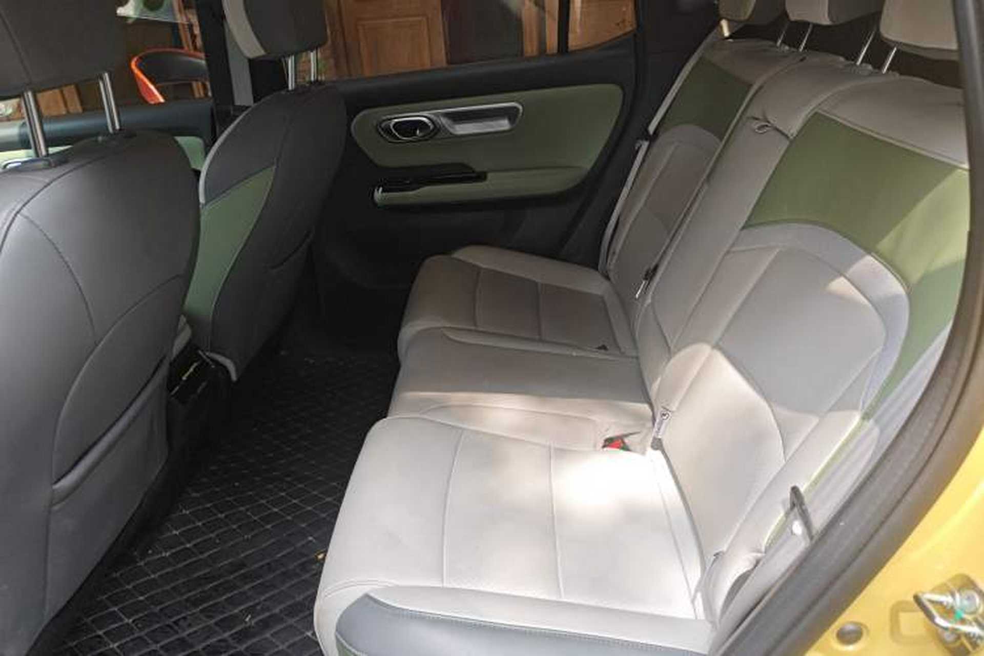 Used AION Y 2023 Plus 510 Enjoy Edition Left Rear Seat