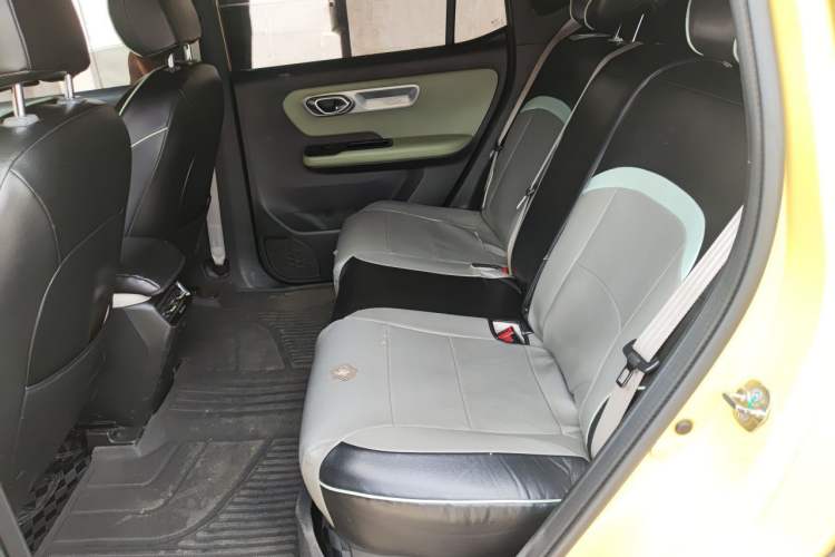 Used AION Y 2023 Plus 510 Enjoy Edition Left Rear Seat