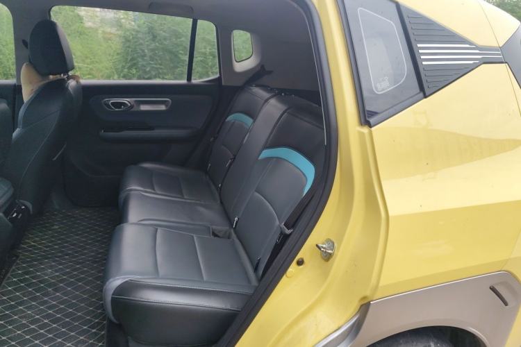 Used AION Y 2023 Plus 510 Smart Edition Left Rear Seat