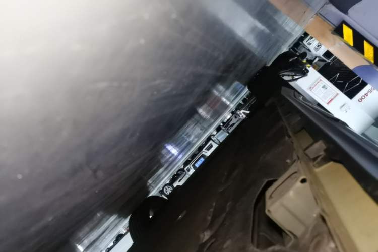 Used AION Y 2023 Plus 510 Tech Edition Left Side Sill