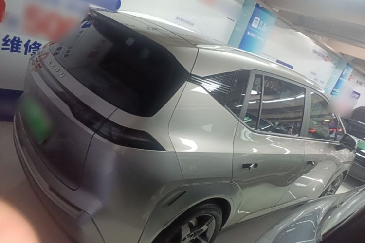 Used AION Y 2023 Plus 510 Enjoy Edition Rear Right 45 Deg