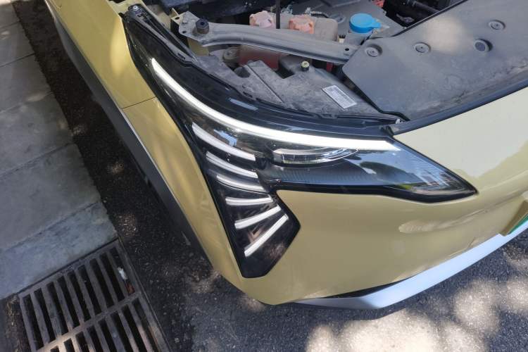 Used AION Y 2023 Plus 510 Smart Edition Right Front Headlight
