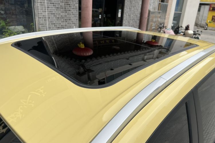 Used AION Y 2023 Plus 610 Smart Edition Ternary Lithium Roof