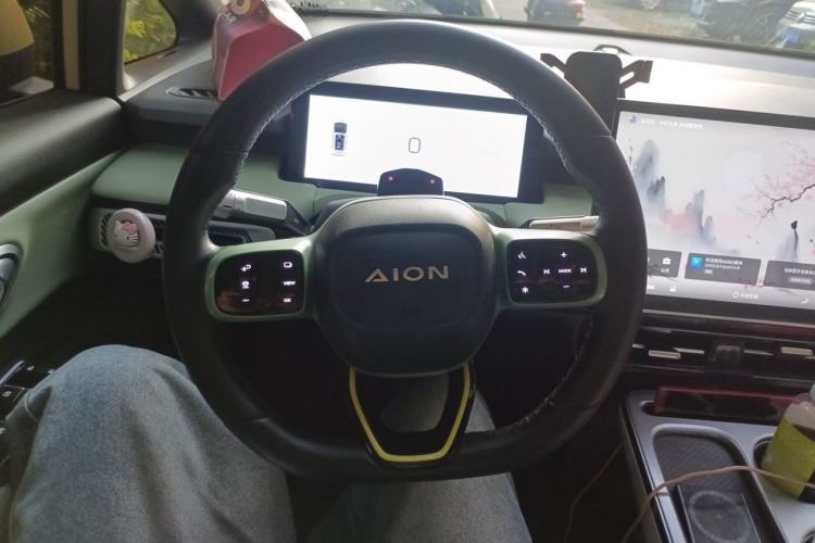 Used AION Y 2023 Plus 510 Tech Edition Steering Wheel