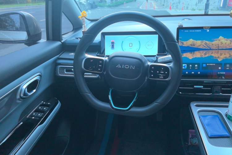 Used AION Y 2023 Plus 510 Smart Edition Steering Wheel