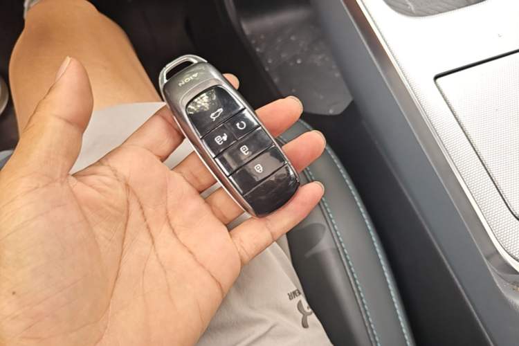 Used AION Y 2023 Plus 510 Smart Edition Vehicle Key
