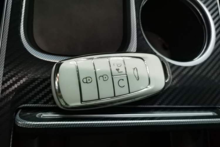 Used AION Y 2023 Plus 510 Tech Edition Vehicle Key