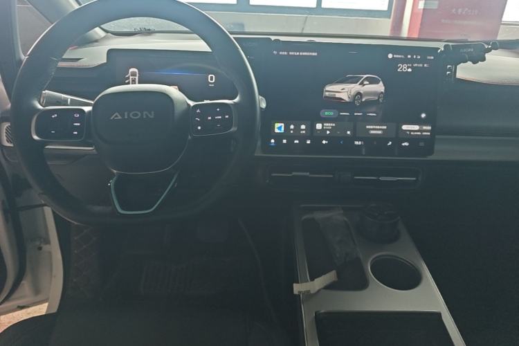 Used AION Y 2024 Younger Star Edition Center Console