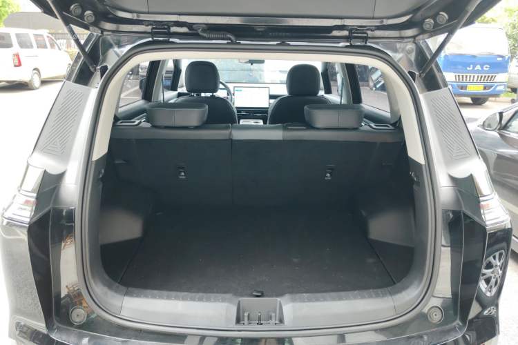 Used AION Y 2024 Plus 510 Intelligent Driving Version Trunk