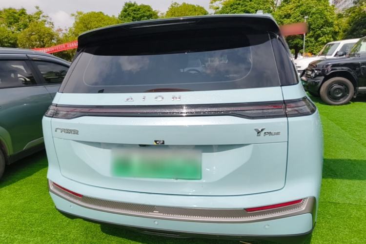 Used AION Y 2024 Younger Rear