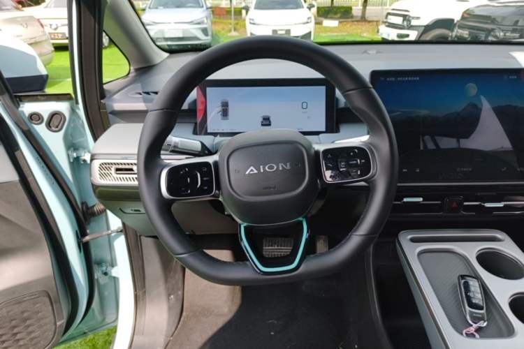 Used AION Y 2024 Younger Steering Wheel