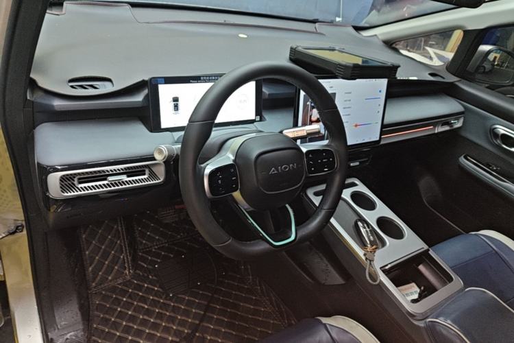 Used AION Y 2024 Plus 610 Intelligent Driving Version Center Console
