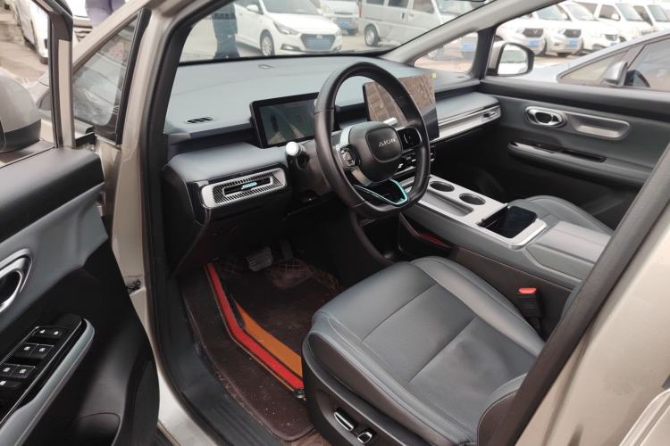 Used AION Y 2024 Plus 510 Intelligent Driving Version Driver Seat