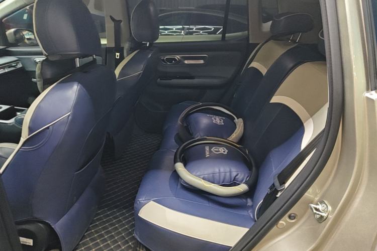 Used AION Y 2024 Plus 610 Intelligent Driving Version Left Rear Seat