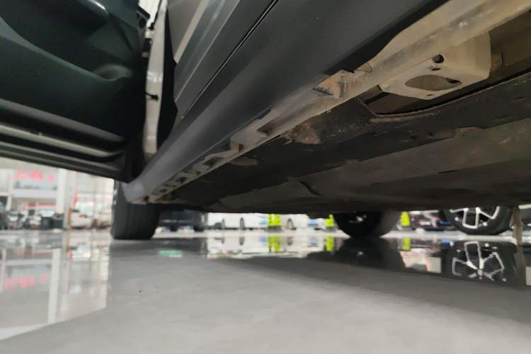 Used AION Y 2024 Plus 510 Intelligent Driving Version Left Side Sill